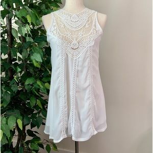 Lace Sleeveless Mini Dress